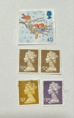 Unused United Kingdom Great Britain Queen Elizabeth Christmas Stamps x37