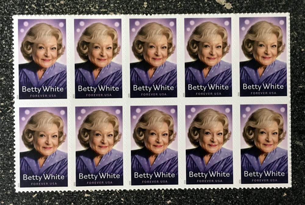 2025USA Forever Betty White – Block of 10 Postage Stamps