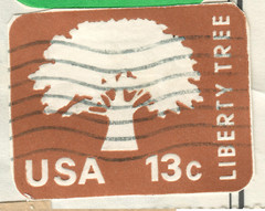 USA – 1975 Liberty Tree Cut Stamp