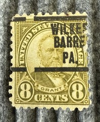 US Scott Stamp #589 Ulysses S. Grant 8c Wilkes Barre PA Used Hinged