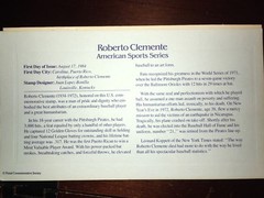 Roberto Clemente FDOI Postage Stamp + Postal Commemorative Society Gold Stamp