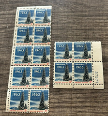 Lot of 17 – 1963 National Christmas Tree USA 5 Cent Stamp White House #US1004