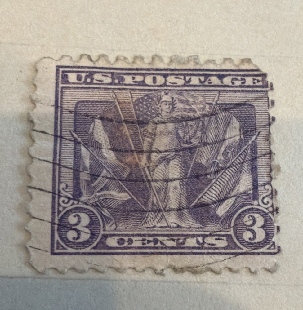 Scott # 537 1919 3 Cent «Victory and Flags» U.S. Postage Stamp
