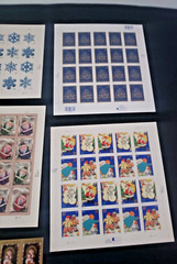USPS MINT NH VINTAGE CHRISTMAS CARD SANTA FROSTY POSTAGE STAMP SHEETS $53+ F.V.