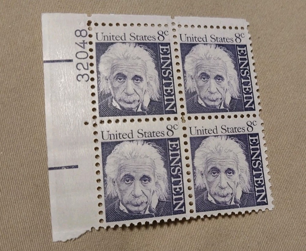 4 postage stamps Einstein 8 Cents United States Unused