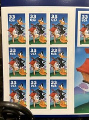 US POSTAGE STAMPS CELLOPHANE SHEET OF 10 «DAFFY DUCK» .33 CENT