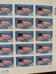 UNITED STATES 34 CENT STAMPS MILITARY ACADEMY 2001 & HONORING VETERANS 2000