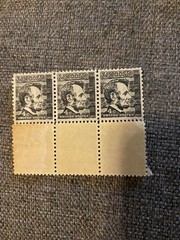Abraham Lincoln 4 cent stamps