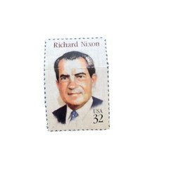 Richard Nixon 32 cent stamp single
