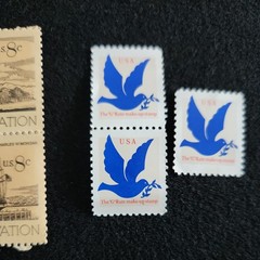 Lot 82 Vintage US Stamps Mint MNH 1970s Apollo Soyuz Wildlife Bicentennial Rare