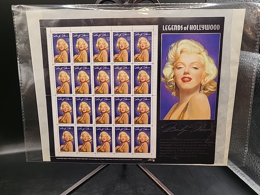 USA 32¢ Legends of Hollywood Marilyn Monroe Postage Stamps – Mint – Full Sheet