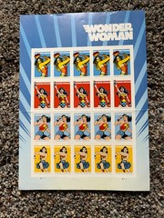 WONDER WOMAN – 75TH ANNIVERSARY SHEET OF (20) STAMPS 2016