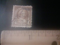 US STAMP 1923 4c Martha Washington.