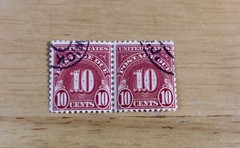 1930 LINE PAIR 10 CENTS POSTAGE DUE US POSTAGE STAMPS ORIGINAL GLUE
