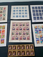 USPS MINT NH VINTAGE CHRISTMAS CARD SANTA FROSTY POSTAGE STAMP SHEETS $53+ F.V.