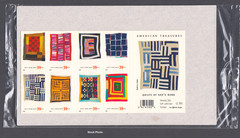 US Postage – Sealed booklet of 20 Quilts of Gee’s Bend, Sc # 4089 – 4098 (4098b)
