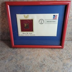 U S Flag with Fireworks 1987 FIRST DAY ISSUE 22 CENT STAMP GOLD